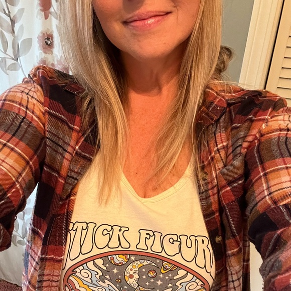 Meet your Posher, Meredith - Picture 1 of 11